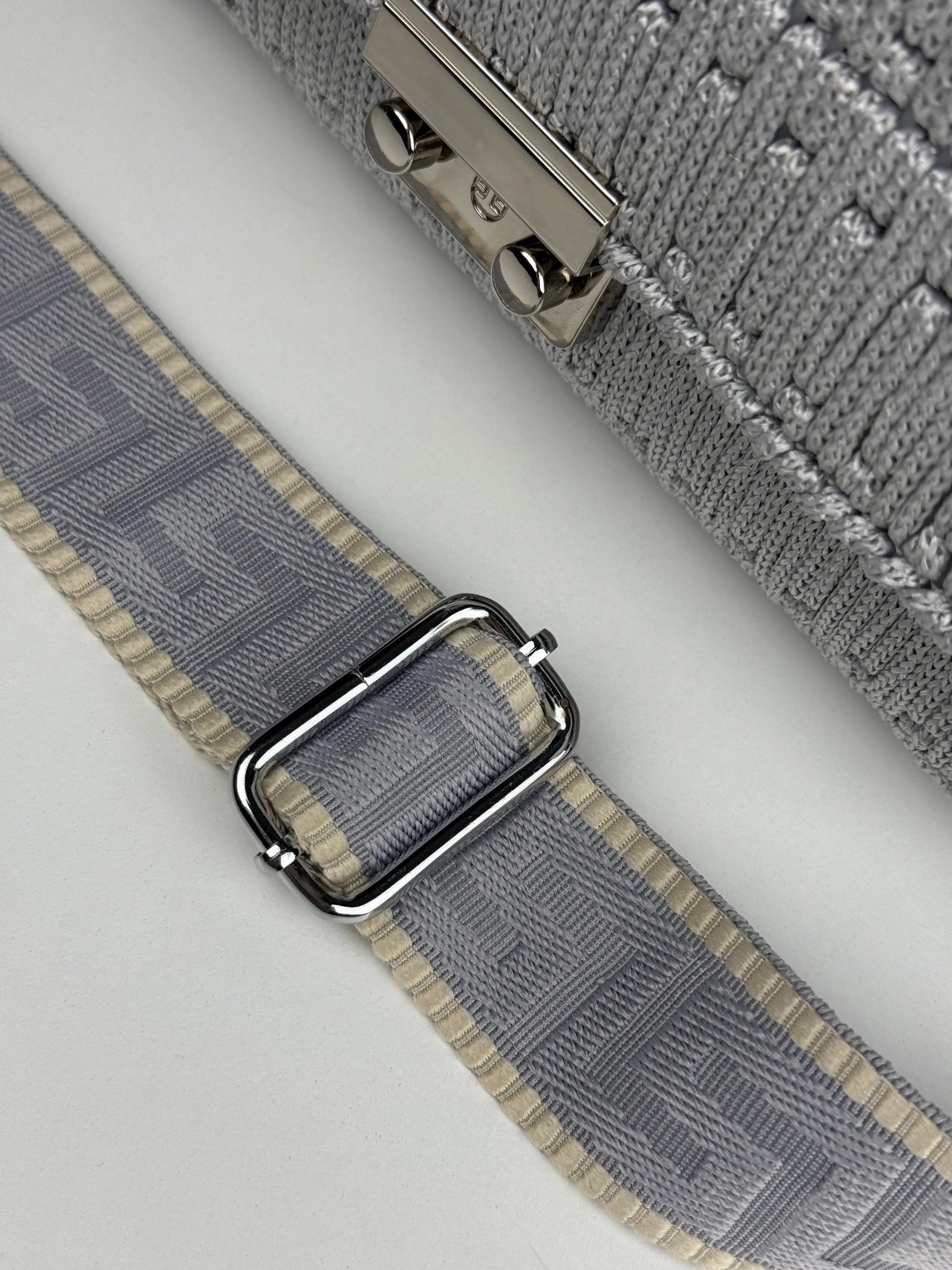 Aurora Silver his a luxury handmade macrame designer bag with adjustable shoulder strap detail