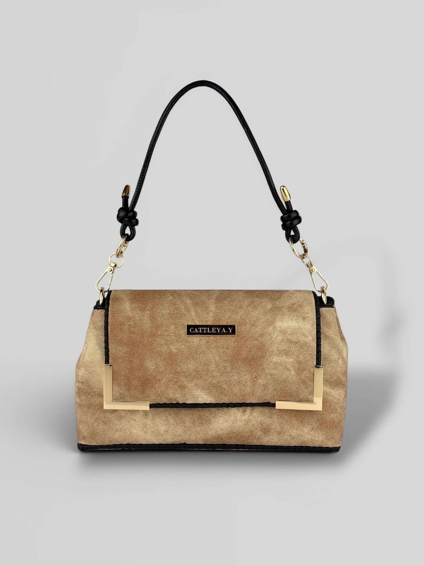 Denim Beige luxury bag front view.
Denim Beige is a Luxury Handmade Designer Bag by CATTLEYA.Y