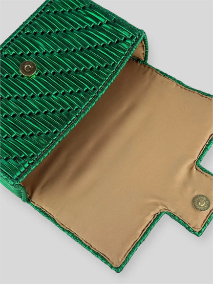 Destiny Emerald is a luxury handmade designer bag by CATTLEYA.Y, inspired by the richness and depth of emerald gemstones. The luminous satin-finish yarn creates a vibrant surface that radiates elegance with every movement.
Golden satin lining inside Destiny Emerald designer bag