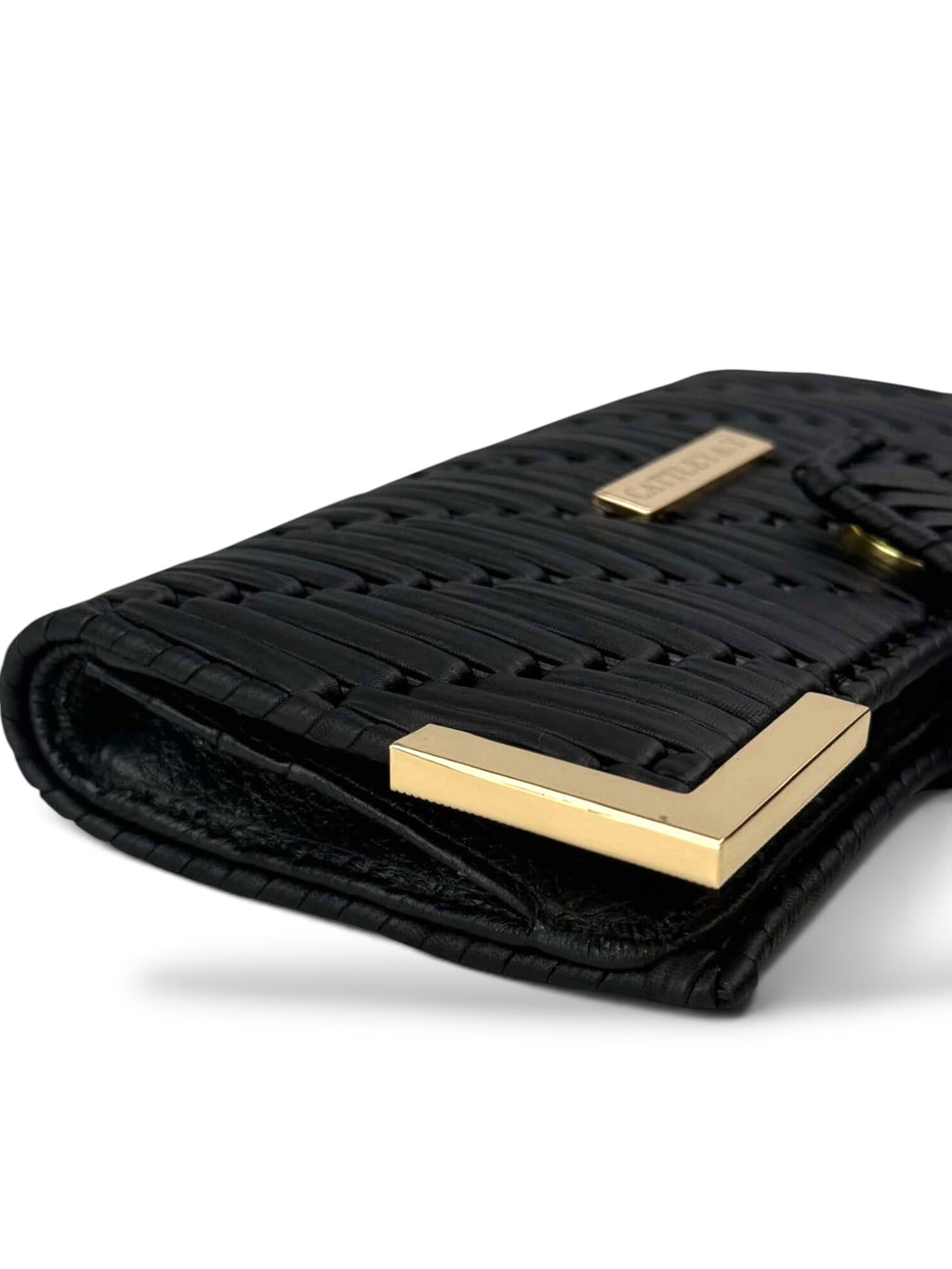 Polly Black | CATTLEYA.Y