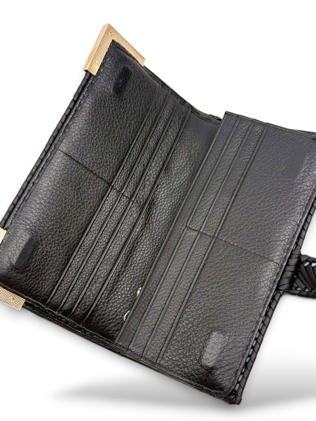Polly Black | CATTLEYA.Y