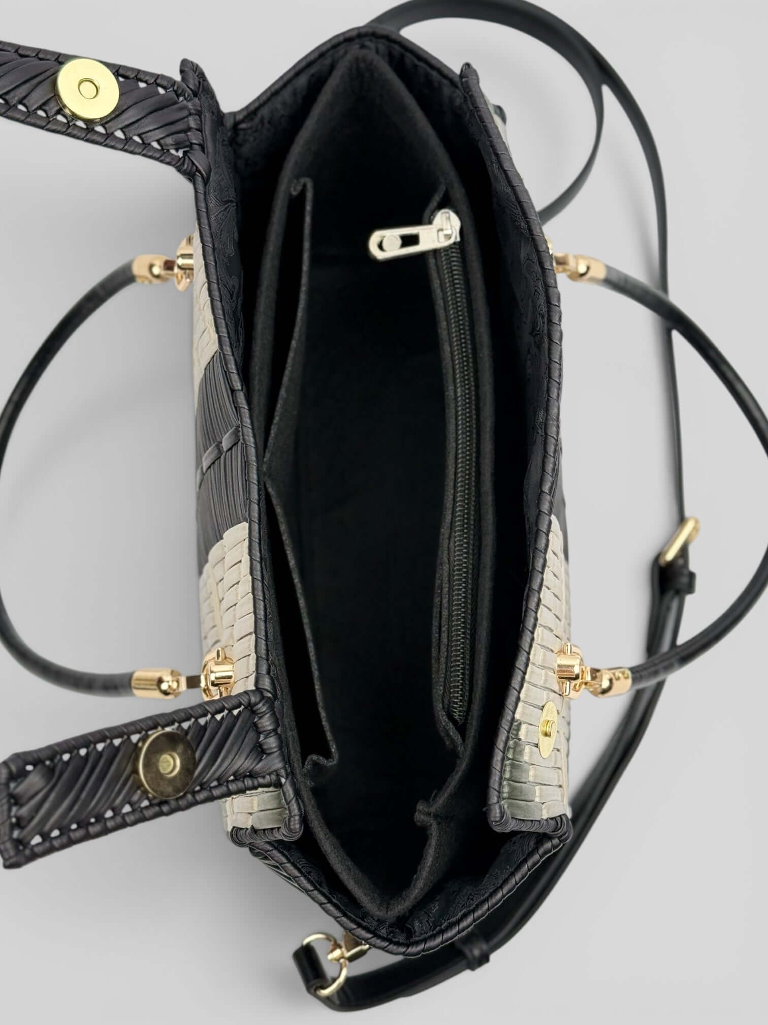 Samantha luxury handmade designer bag interior with built-in organizer compartments by CATTYLEYA.Y